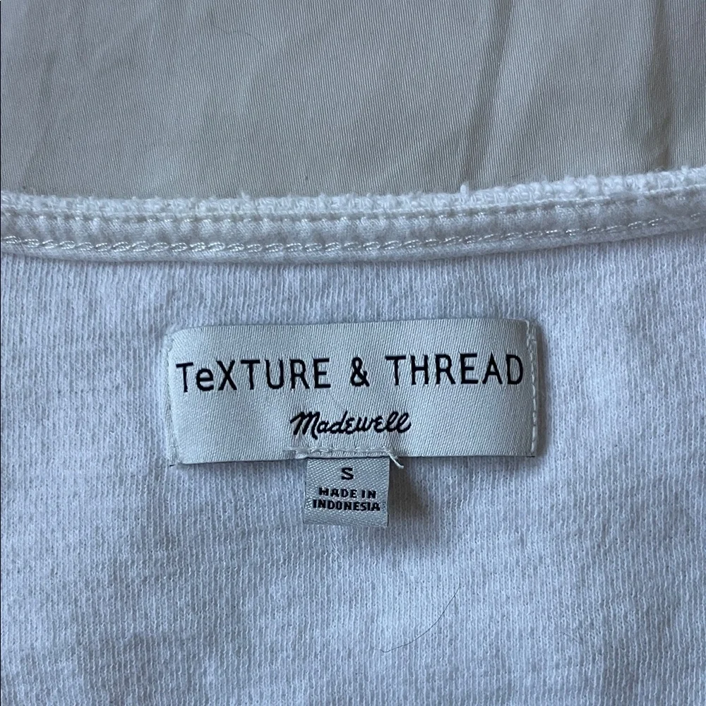 Madewell texture and thread V-Neck Tie-Front Sweater - Picture 2 of 3